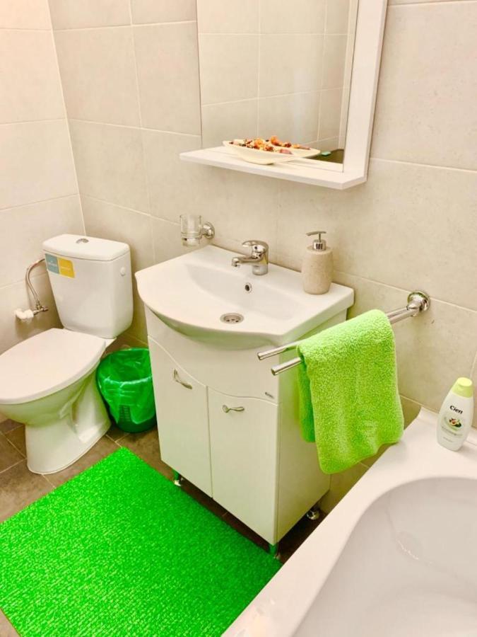 Elyse Comfortable Apartment Close To Palas Mall ヤシ エクステリア 写真