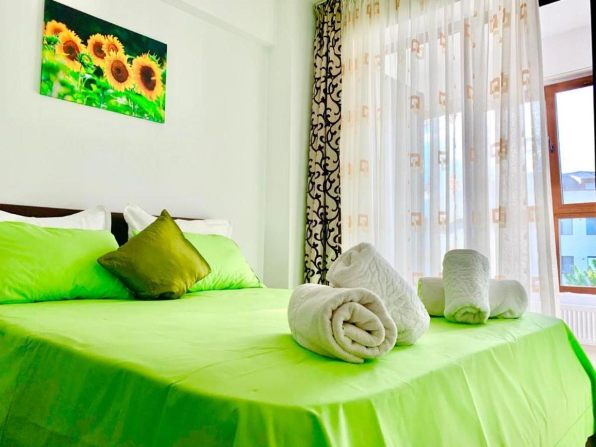 Elyse Comfortable Apartment Close To Palas Mall ヤシ エクステリア 写真