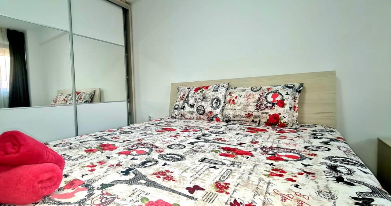 Elyse Comfortable Apartment Close To Palas Mall ヤシ エクステリア 写真